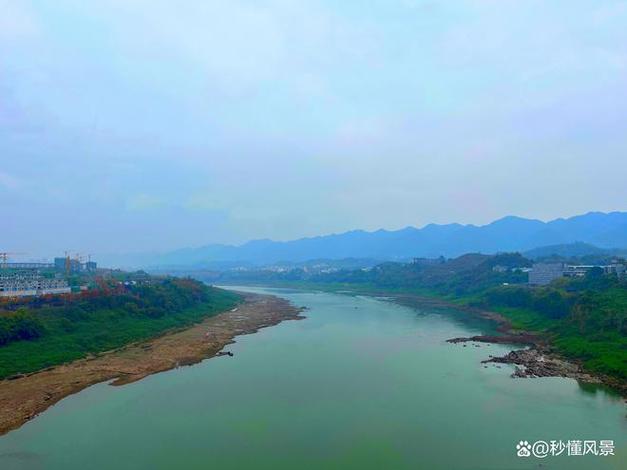 嘉陵江自然美景